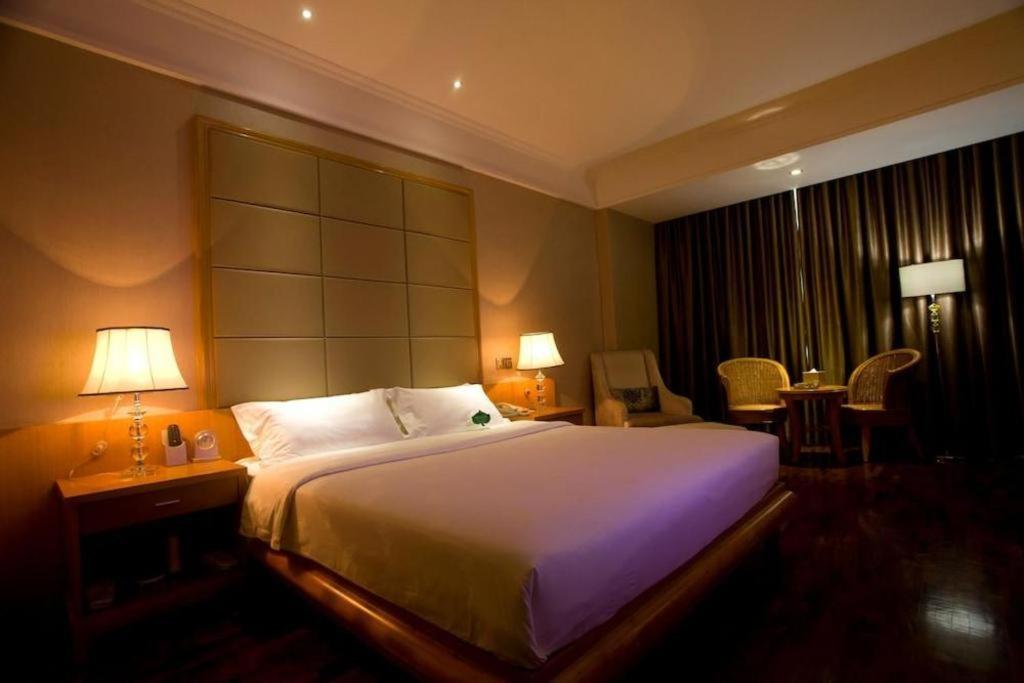 แสนเชียงแกรนด์ โฮเต็ล Hotel เวียงจันทน์ ภายนอก รูปภาพ