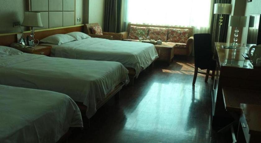 แสนเชียงแกรนด์ โฮเต็ล Hotel เวียงจันทน์ ภายนอก รูปภาพ